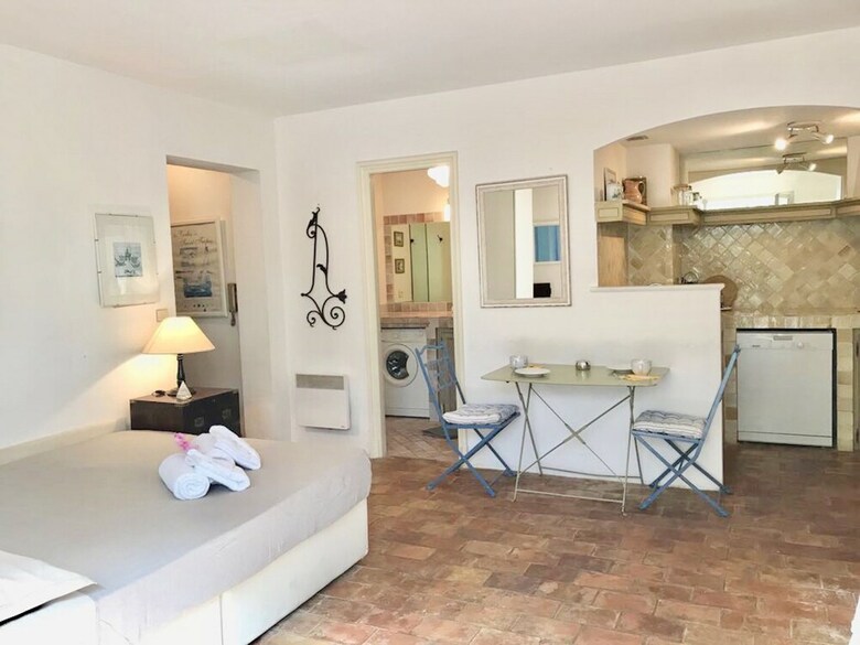 Apartamento Suitelowcost Studio Saint-tropez