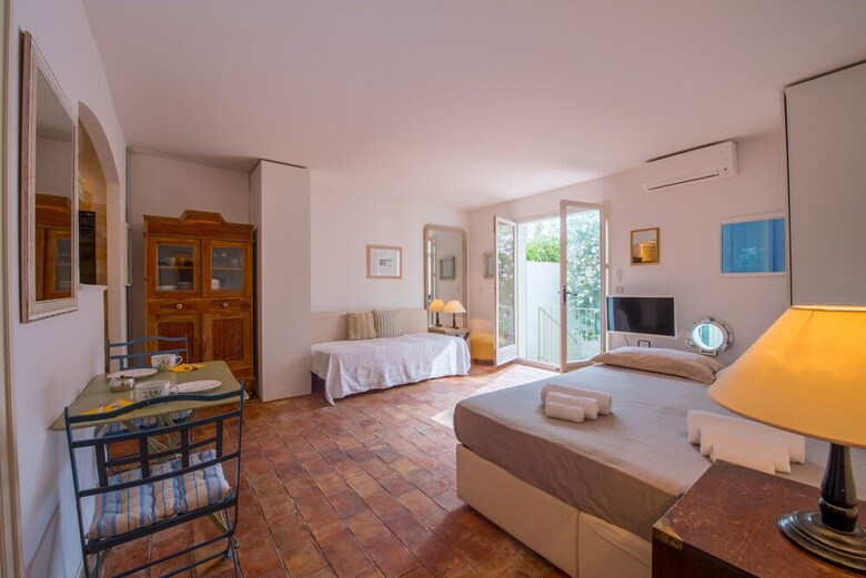 Apartamento Suitelowcost Studio Saint-tropez
