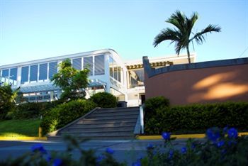 La Riviera Hotel