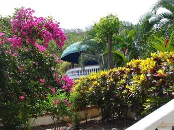 Hotel Villa Casa Blanca