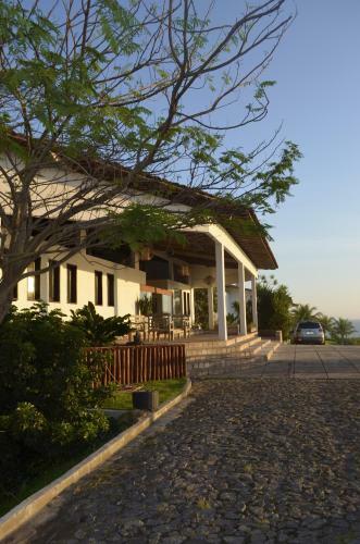 Hotel Pontal De Ubu