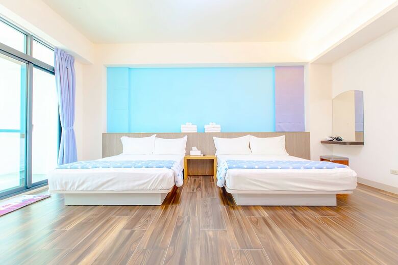 Hotel Happy House Homestay