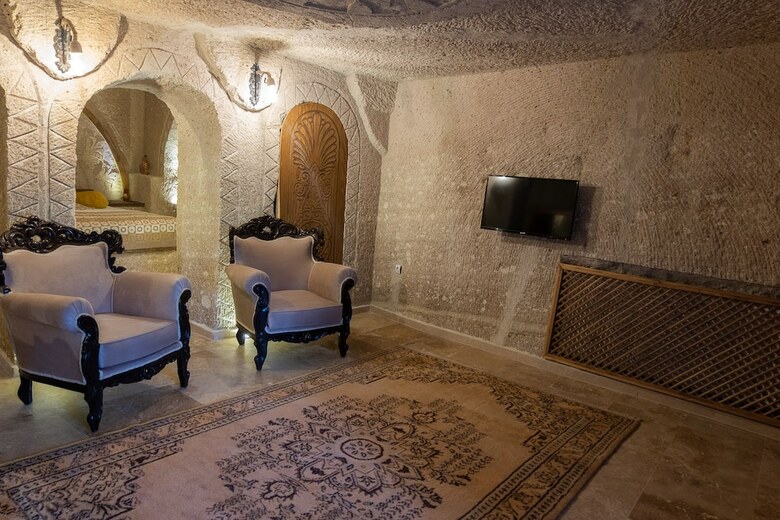 Hotel Grand Elite Cave Suites
