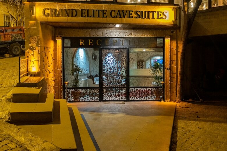 Hotel Grand Elite Cave Suites