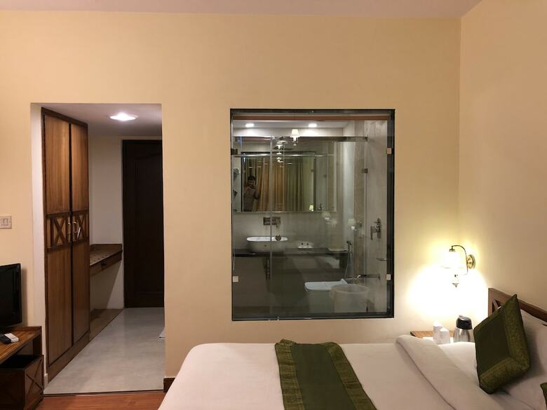 Hotel Nand Residency