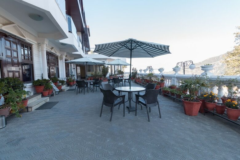 Hotel Nand Residency