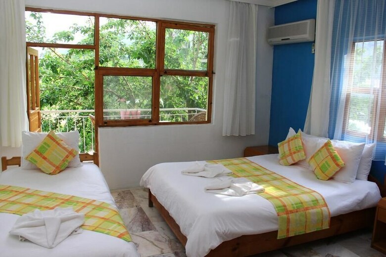 Hotel Esralina Pension