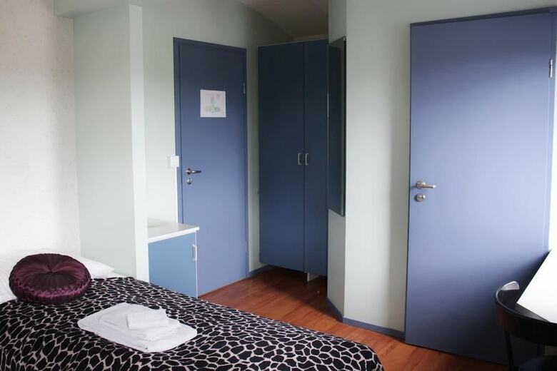 Hotel Guesthouse Svartisk�gur Egilssta�ir