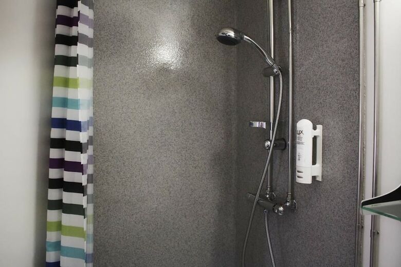 Hotel Guesthouse Svartisk�gur Egilssta�ir