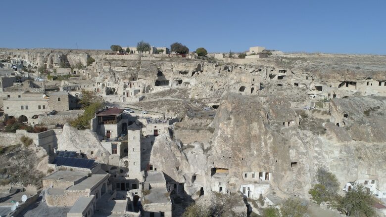 Hotel Taru Cave Suites