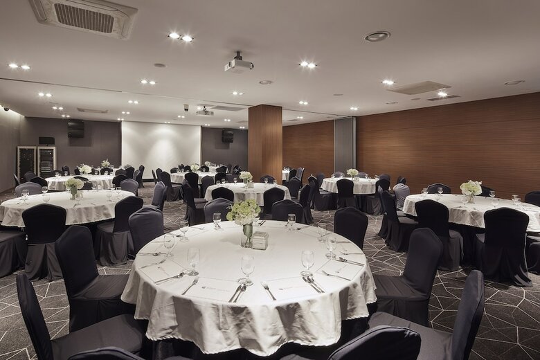 Ramada Encore By Wyndham Gimpo Han River Hotel