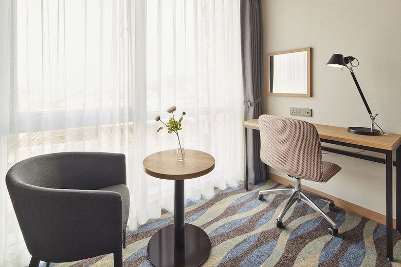 Ramada Encore By Wyndham Gimpo Han River Hotel