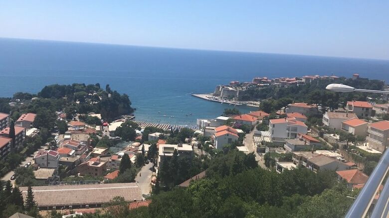 Hotel Apartments & Rooms Castello