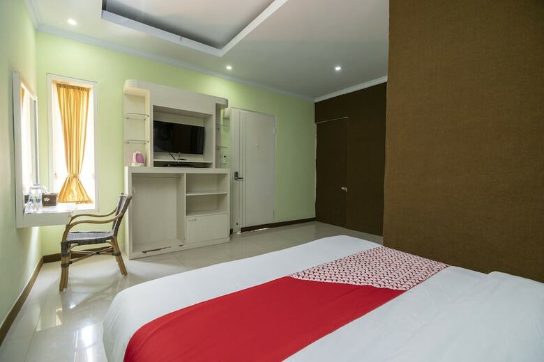 Posada Oyo 523 Dedy Beach Inn