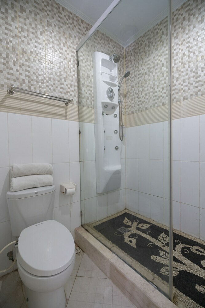 Posada Oyo 523 Dedy Beach Inn