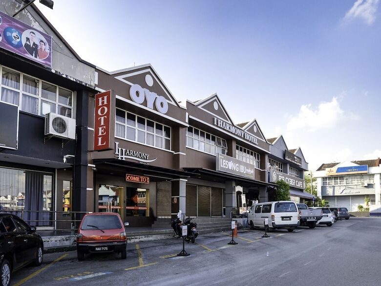 Oyo 960 I Harmony Hotel