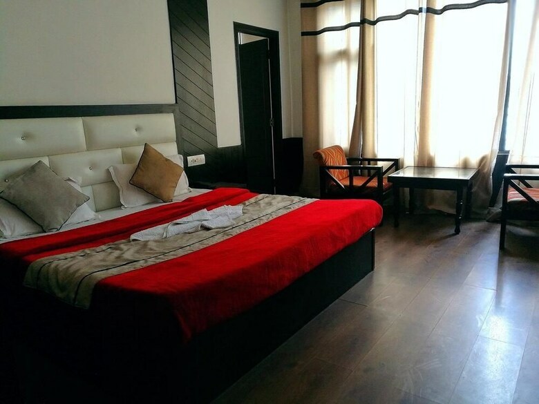 Hotel Adb Rooms Whispering River