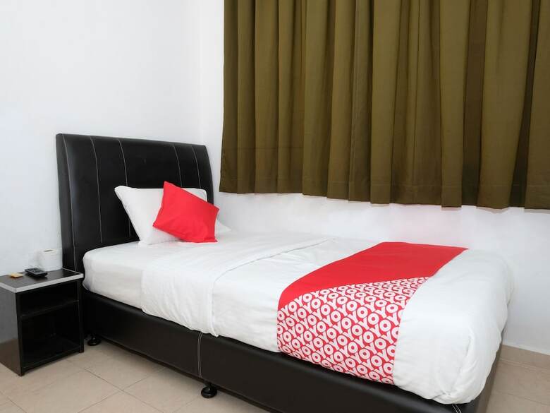 Oyo 905 Hotel De'light Villa