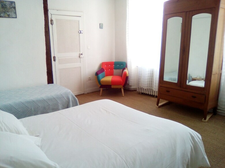 Hostal La Maison Saint Roch
