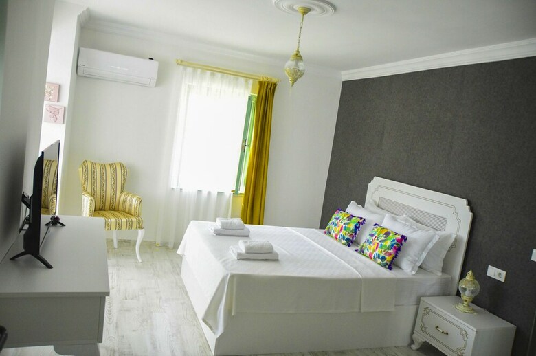 Elda Alacati Boutique Hotel