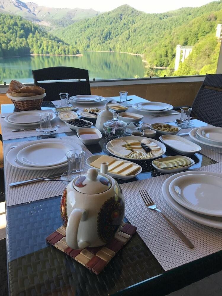 Hotel Goy Gol Lake Resort