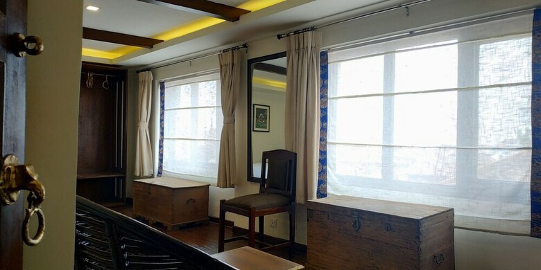 Hotel Heranya La:ku
