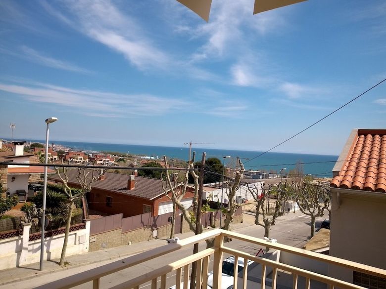 Apartamentos Bright & Comfortable House 20 Min To Barcelona