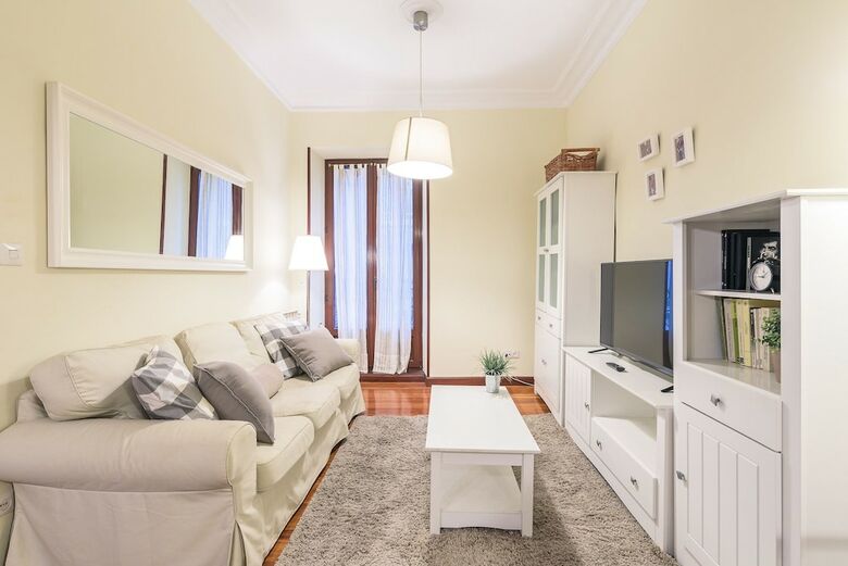 Apartamentos Mirakruz18