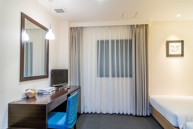 Floral Hotel � Nihonbashi Osaka
