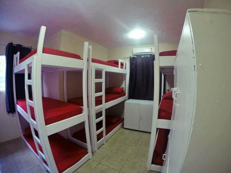 Hostal Solar Hostel 4U Copacabana