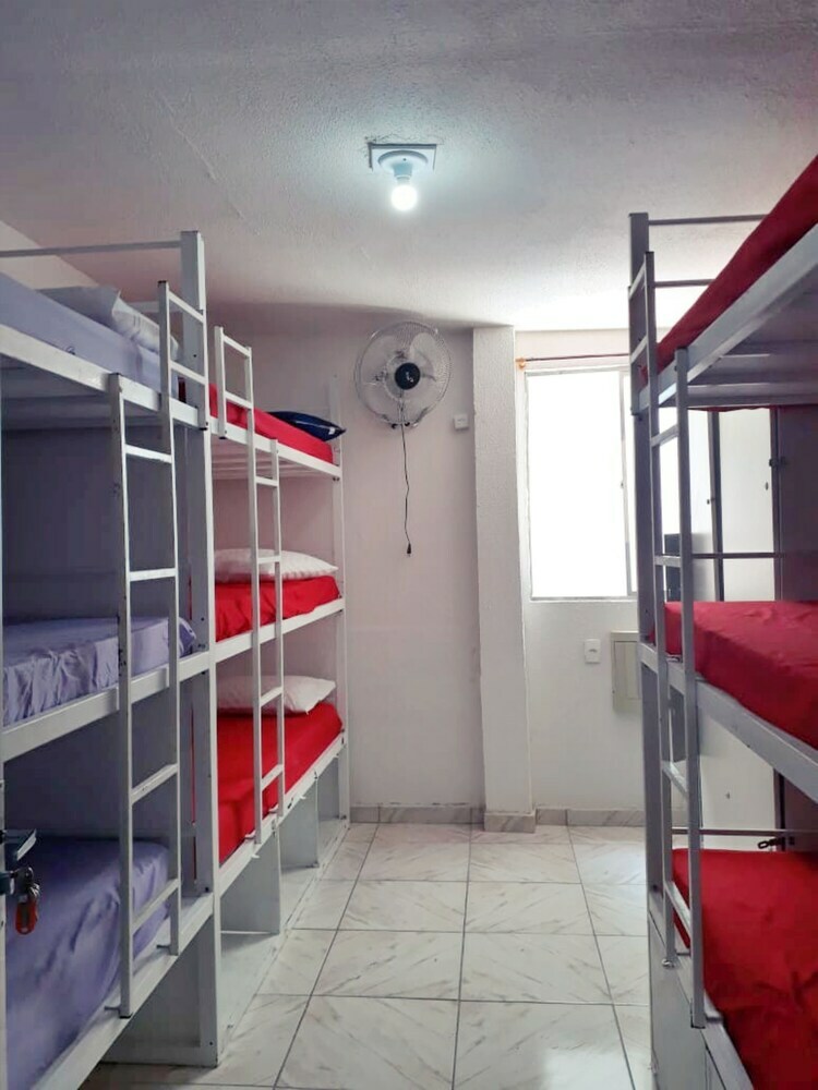 Hostal Solar Hostel 4U Copacabana
