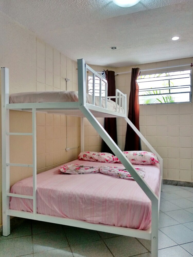 Hostal Solar Hostel 4U Copacabana