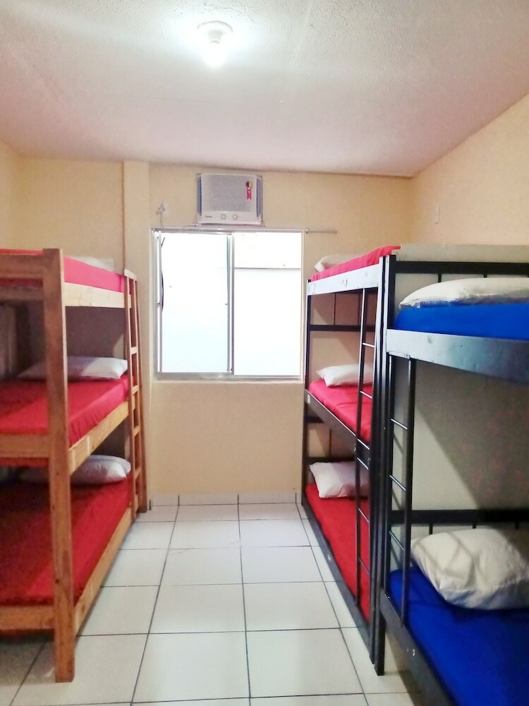 Hostal Solar Hostel 4U Copacabana
