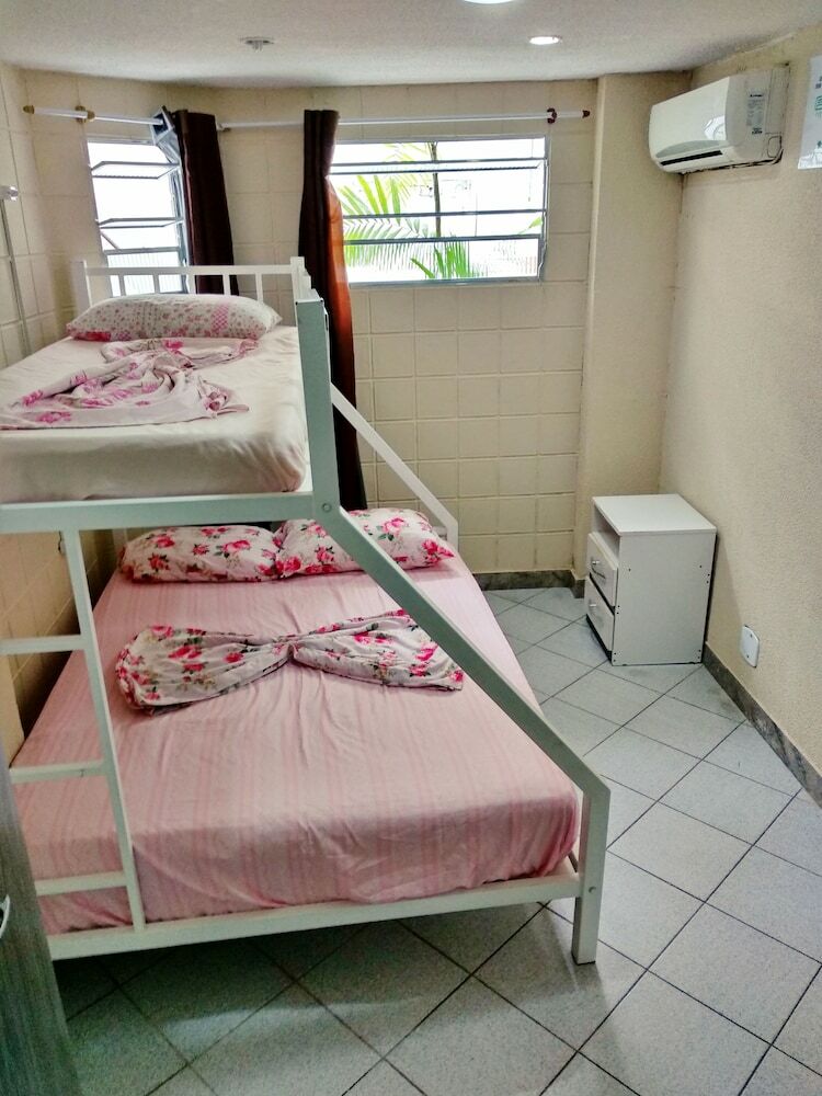 Hostal Solar Hostel 4U Copacabana
