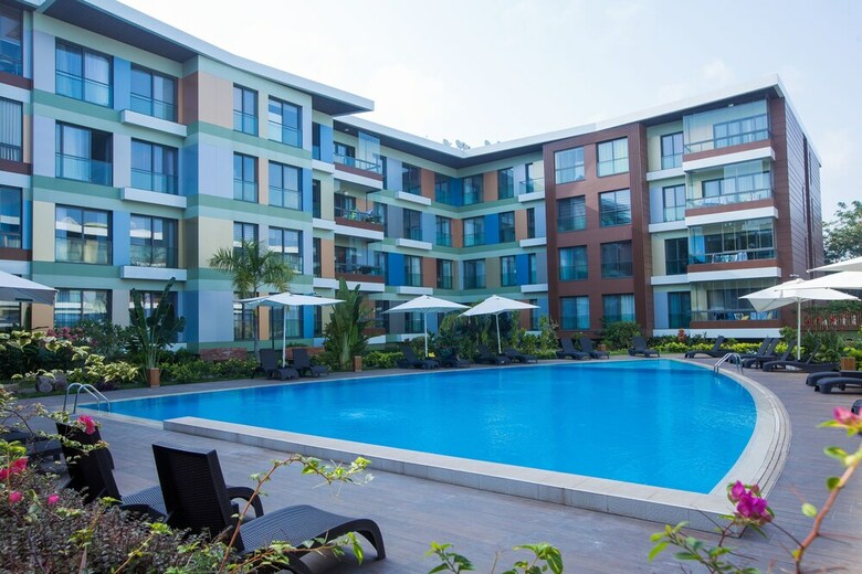 Apartamentos Accra Fine Suites