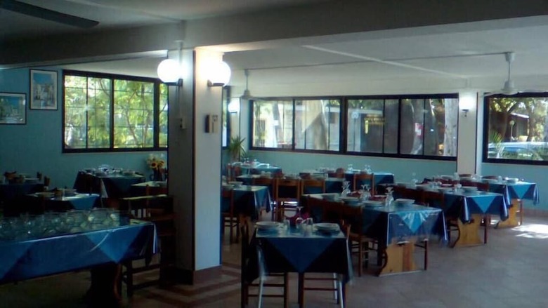 Viola Club Village