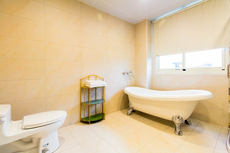 Yi Ho House B&B