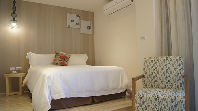 Bed & Breakfast Simple Life Home Stay