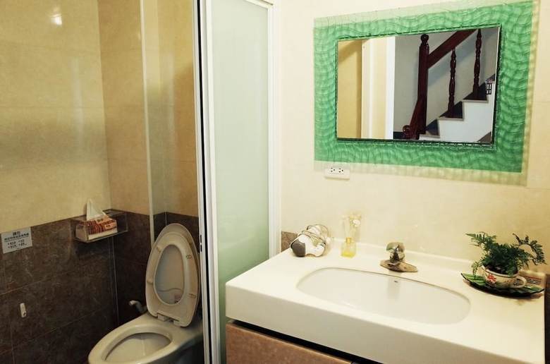 Hostal Rise & Shine Hostel