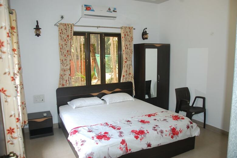 Hotel Nivaant Holidays Alibug