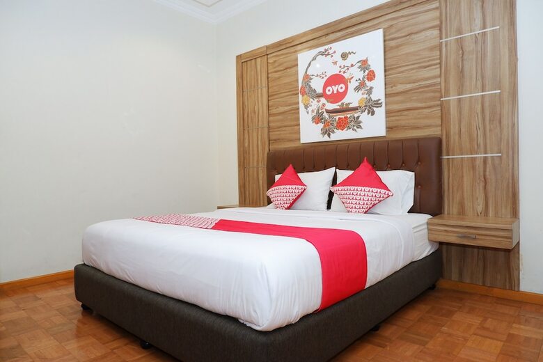 Oyo 574 Heritage Hotel Boyolali