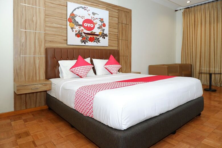 Oyo 574 Heritage Hotel Boyolali