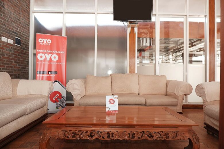 Oyo 574 Heritage Hotel Boyolali