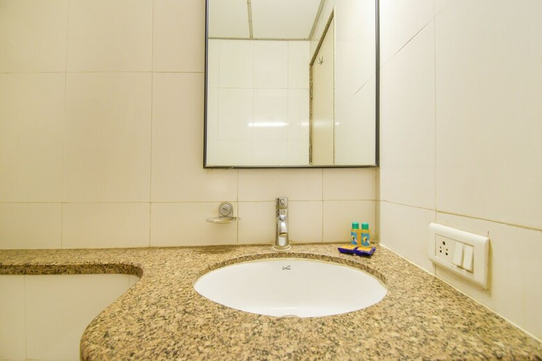 Fabhotel Ashiyana