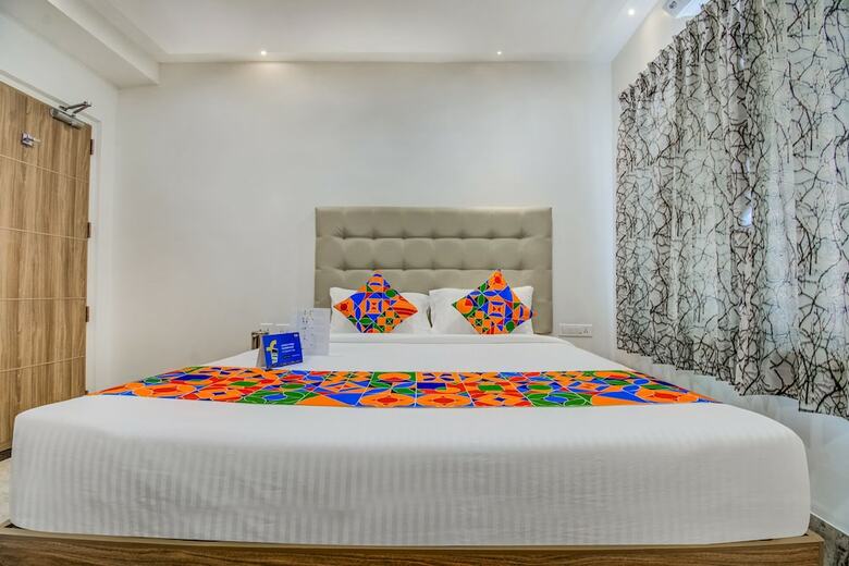 Fabhotel Spring Height