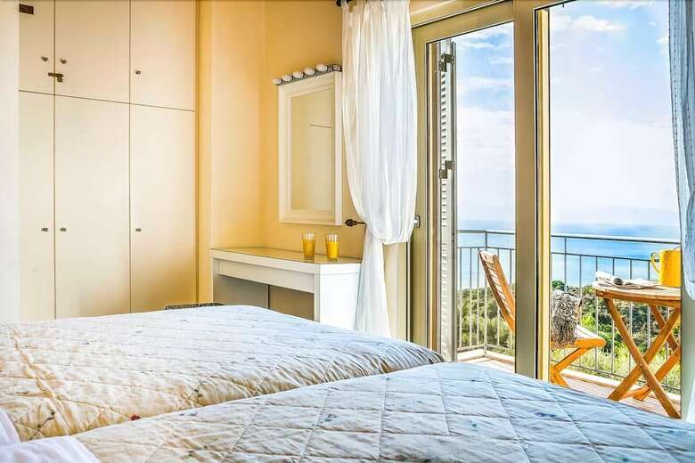 Villa Louloudia