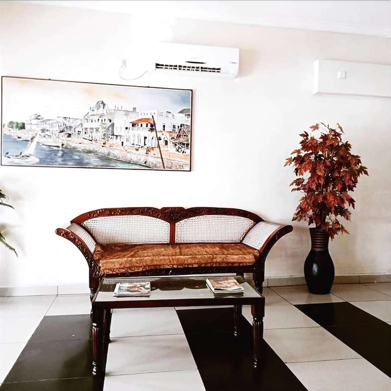 Hotel Regency Inn