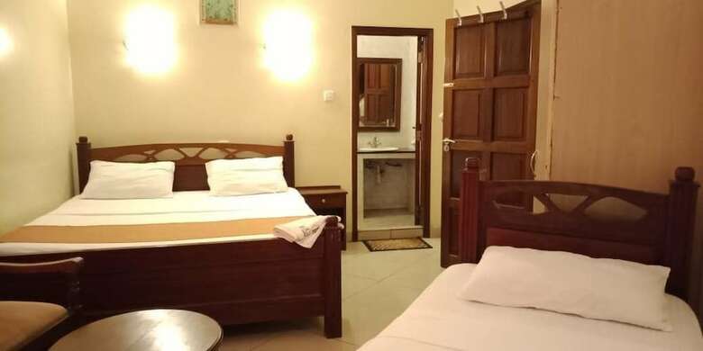 Hotel Regency Inn