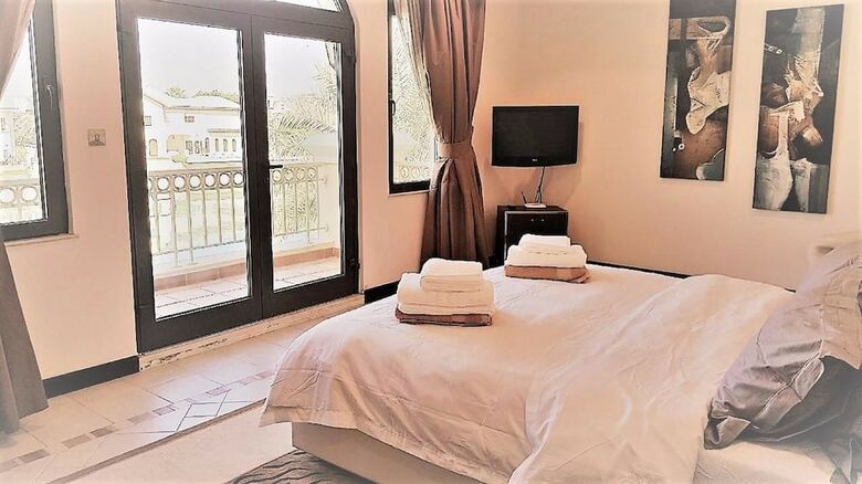 Palm Jumeirah M Villa 14