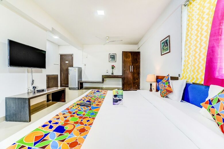 Hotel Fabexpress Casa Paradise